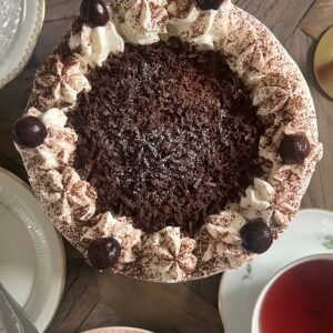 Forêt Noire 8 parts (option sans gluten)